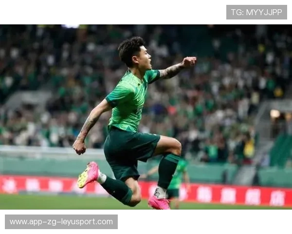 国家队在赛后进行公开训练以备战下一场比赛，比赛完之后国家队就解散吗